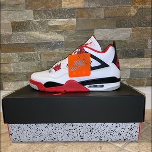 Jordan 4 “Fire Red”